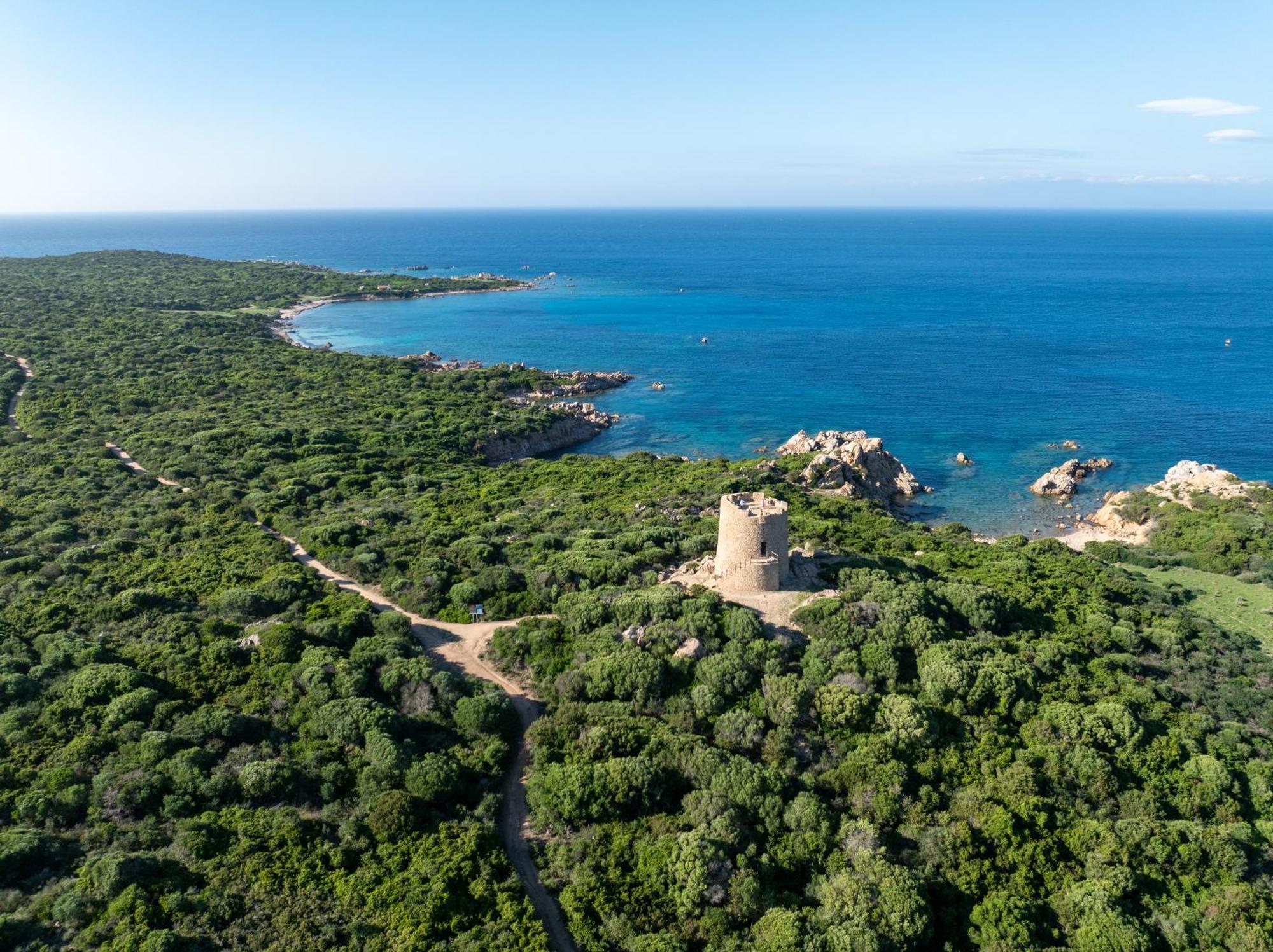 Residence Baia Dei Mirti Vignola Mare Экстерьер фото